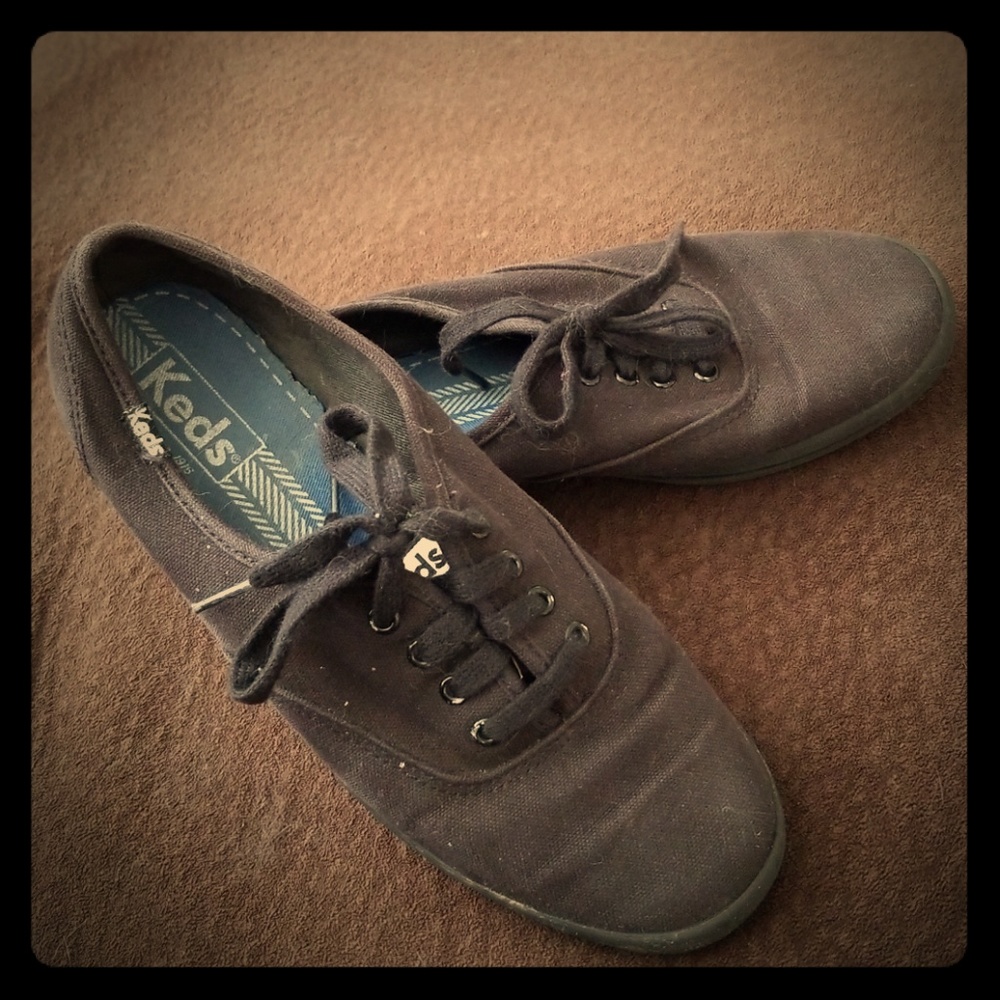 Black keds
